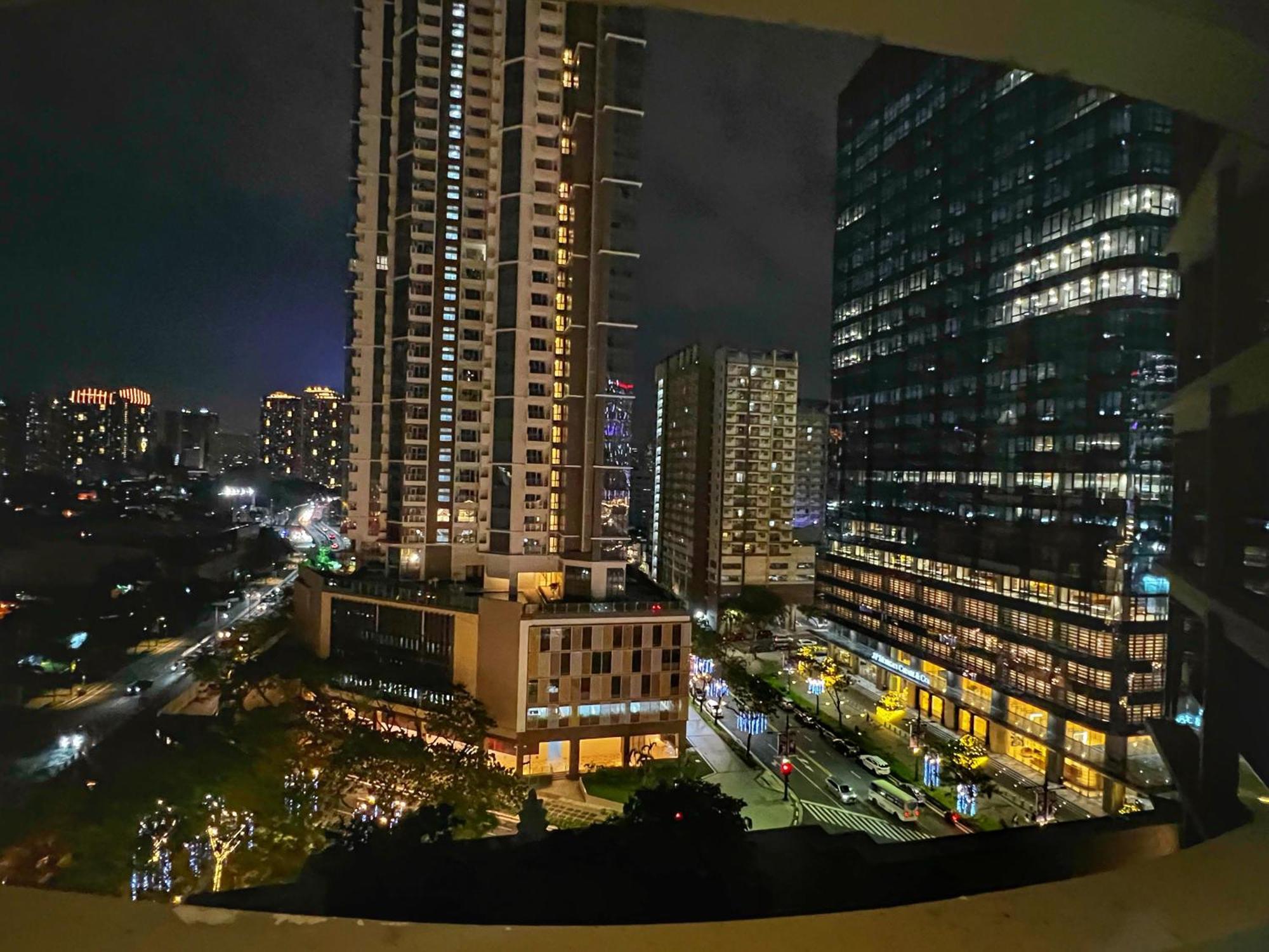 Eg Private House -Bgc Uptown Aparthotel Taguig Exteriör bild