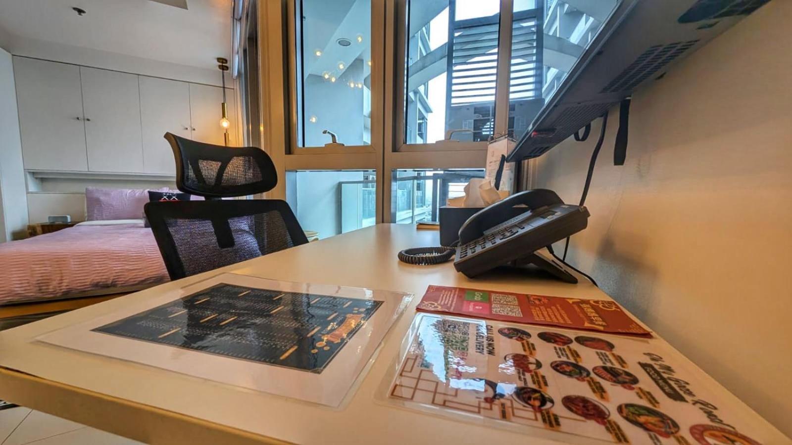 Eg Private House -Bgc Uptown Aparthotel Taguig Exteriör bild