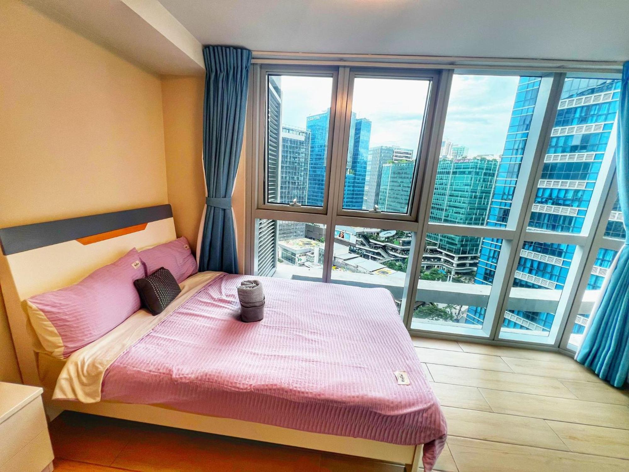Eg Private House -Bgc Uptown Aparthotel Taguig Exteriör bild