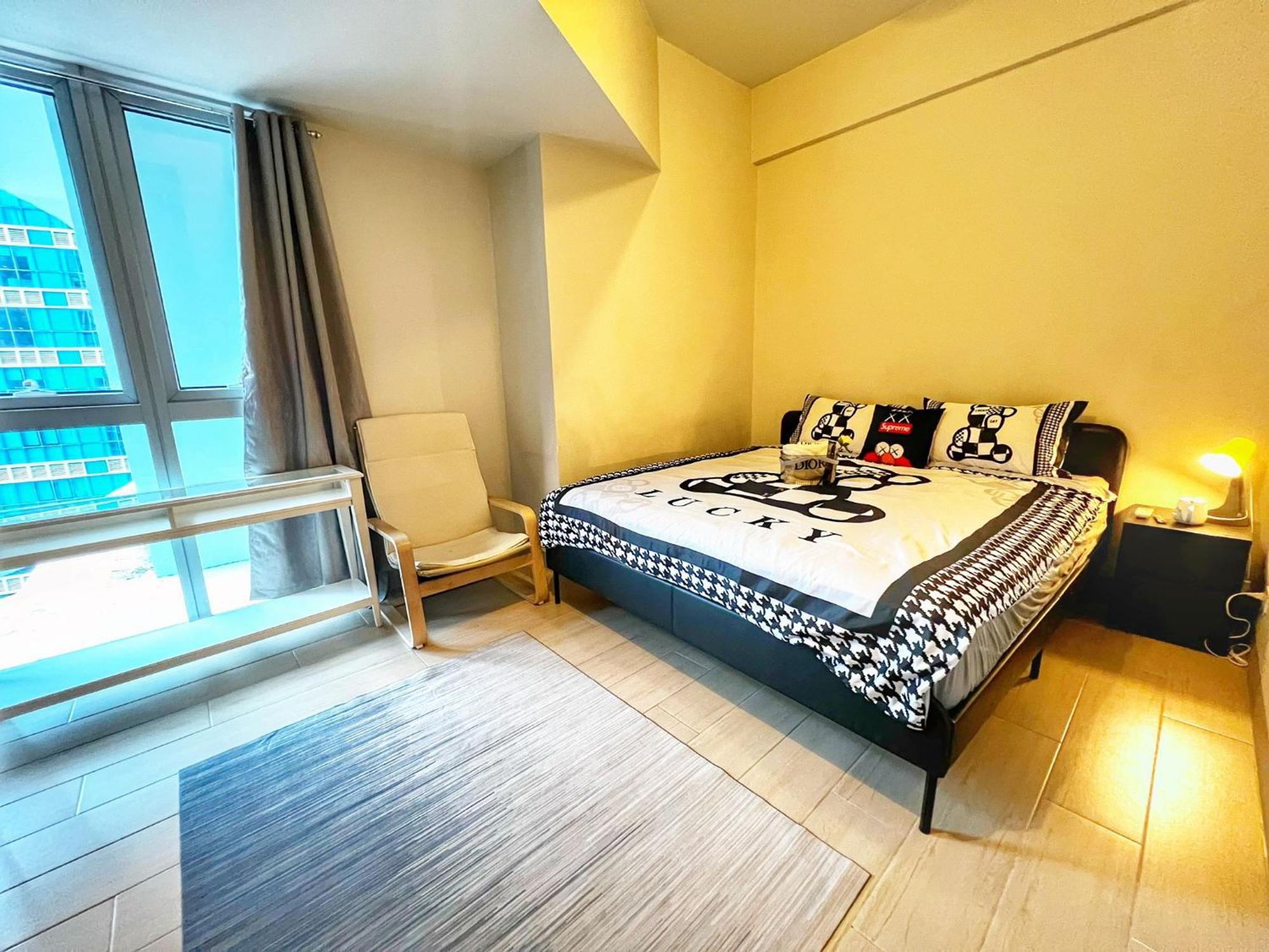 Eg Private House -Bgc Uptown Aparthotel Taguig Exteriör bild