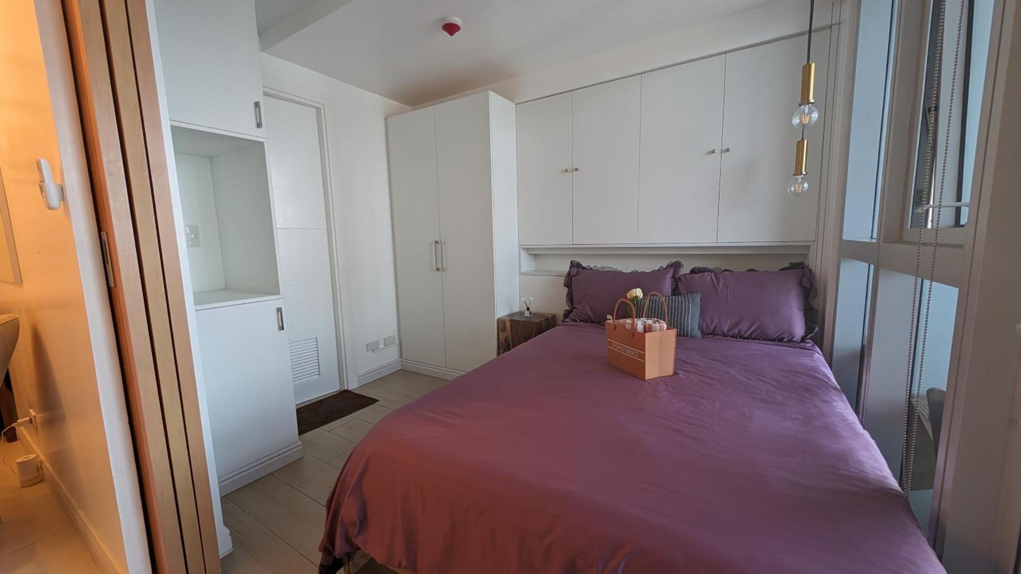 Eg Private House -Bgc Uptown Aparthotel Taguig Exteriör bild