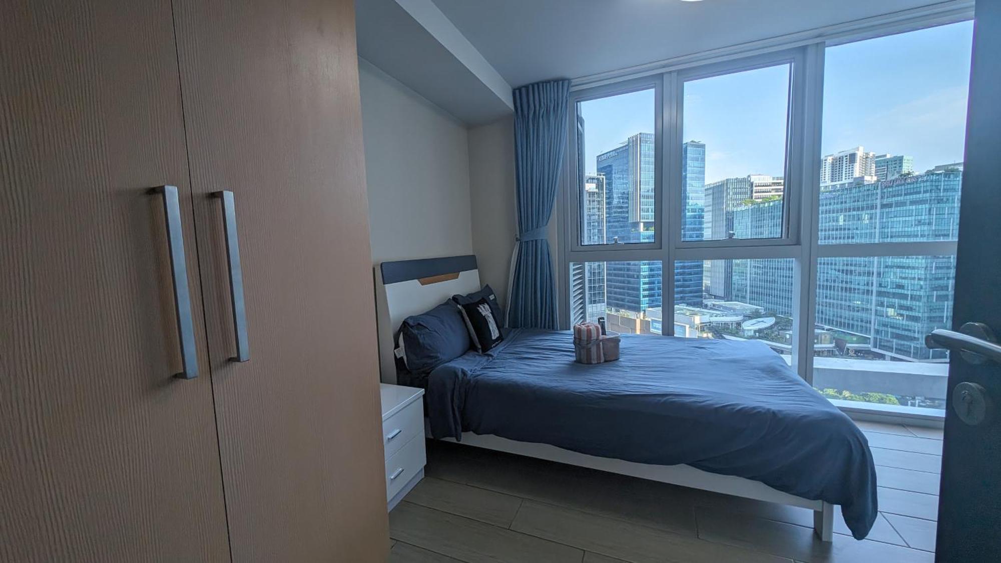 Eg Private House -Bgc Uptown Aparthotel Taguig Exteriör bild
