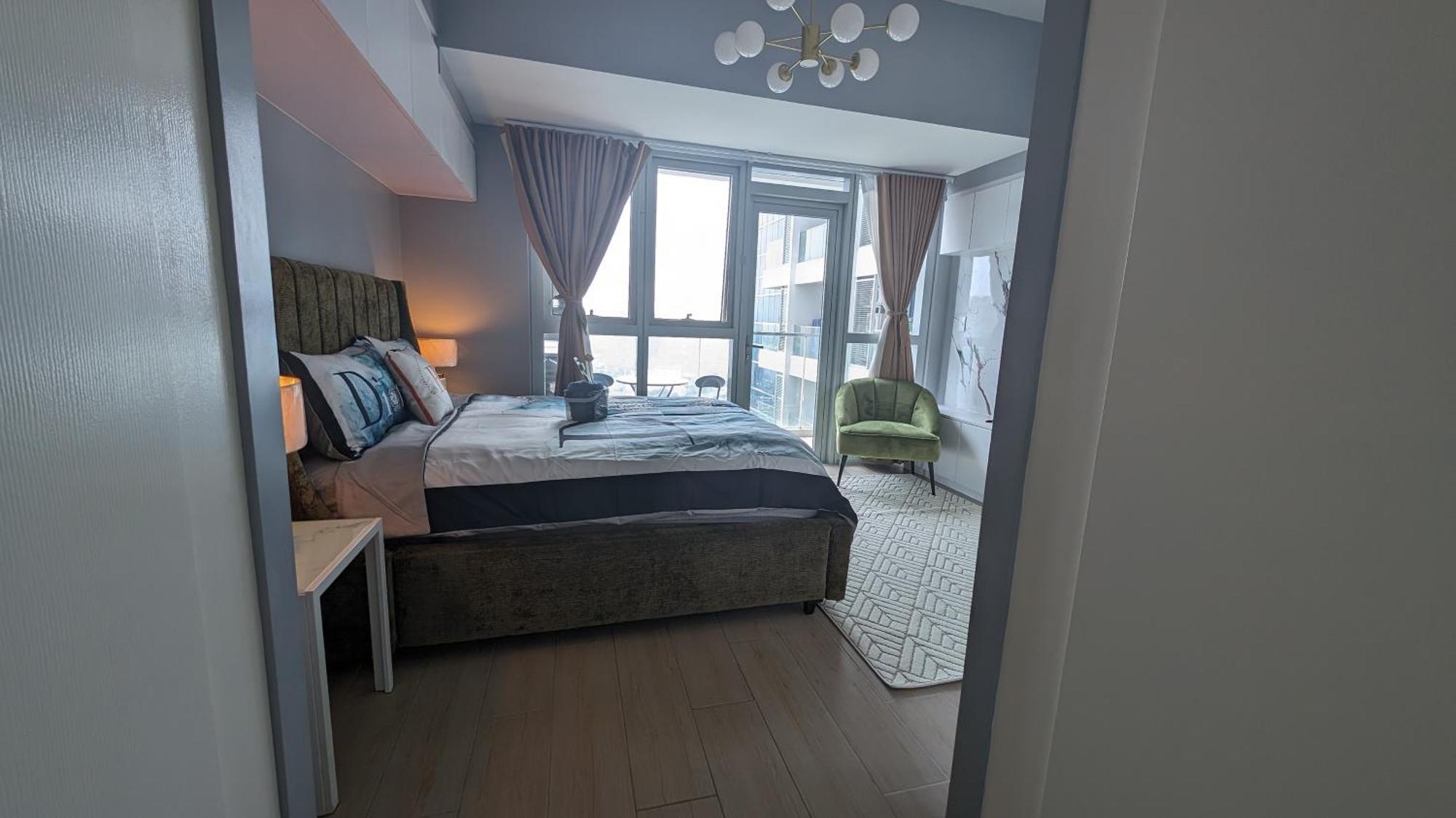 Eg Private House -Bgc Uptown Aparthotel Taguig Exteriör bild
